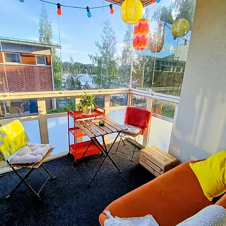A Modern Lakeside Home, The Of *